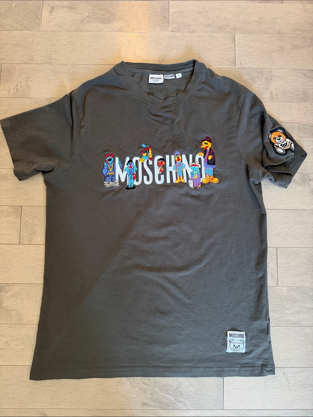 MOSCHINO COUTURE !  Kids Charcoal Tee SESAME STREET